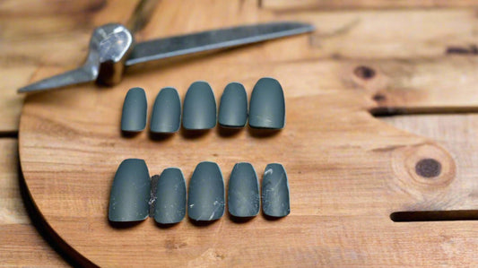 Effortless press - on nails blue - Tula Rose